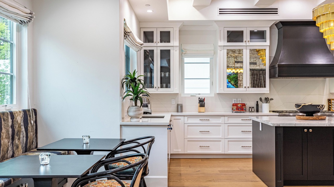 Photo of Kitchen in Tarzana