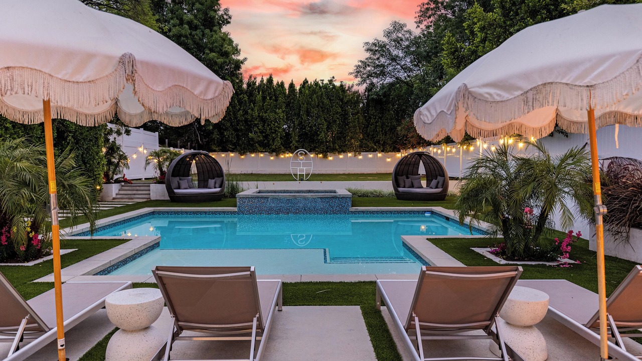 Photo of Outdoor in Tarzana
