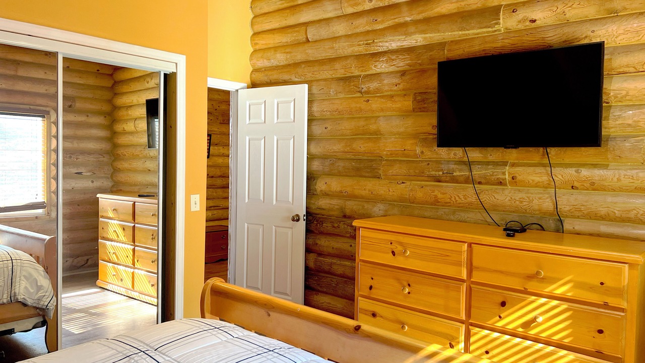 Photo of Bedroom in Simi Valley