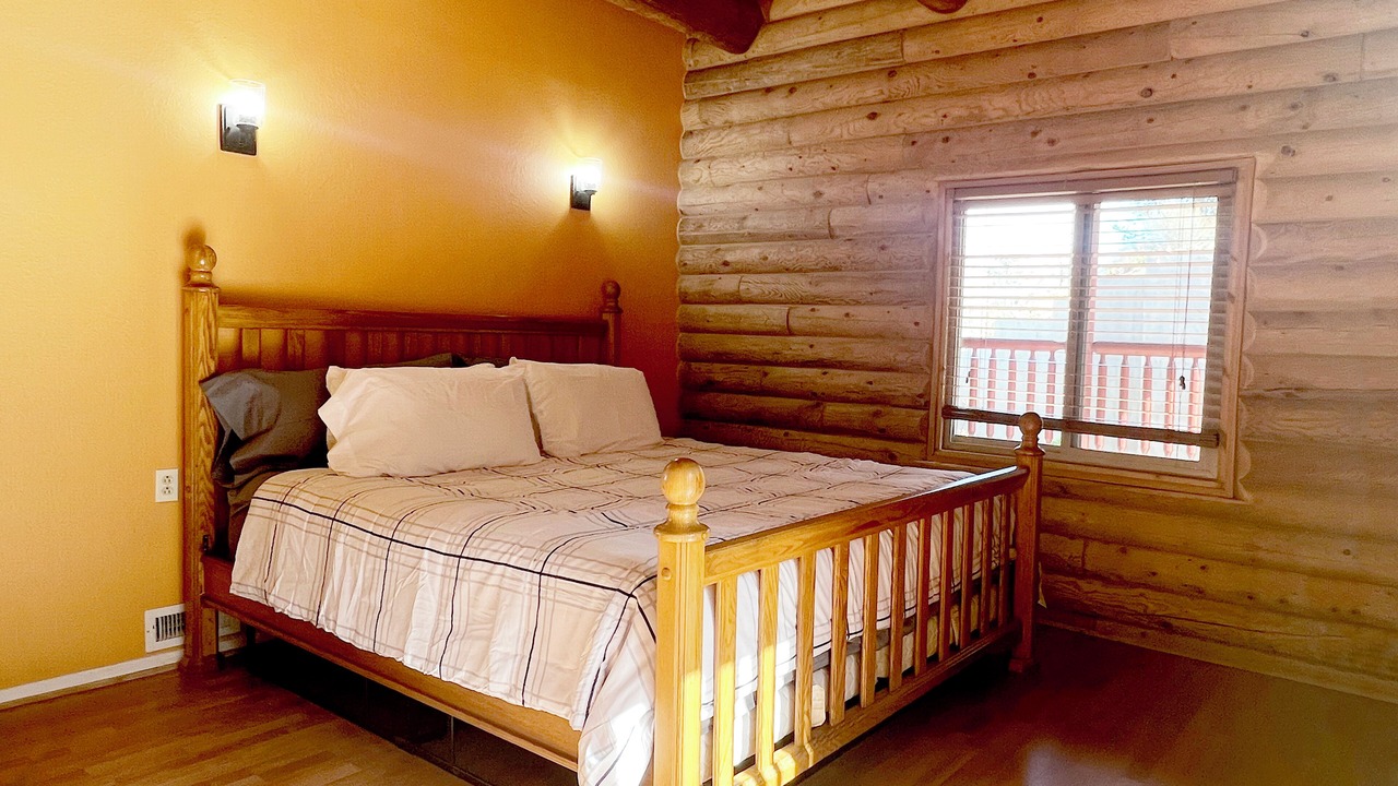 Photo of Bedroom in Simi Valley