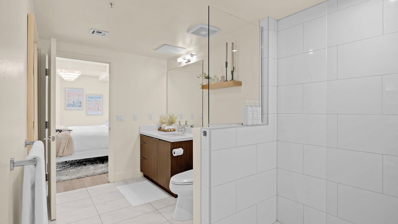 Photo of Bathroom in Costa Mesa