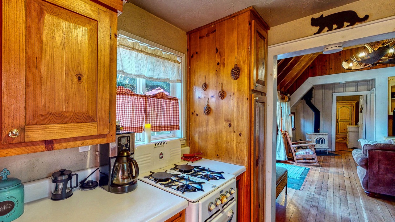 Photo of Kitchen in Cedar Glen