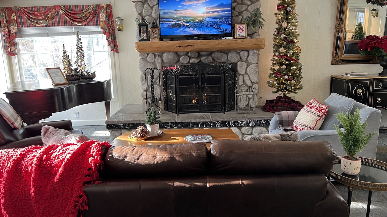 Photo of Livingroom in Moonridge