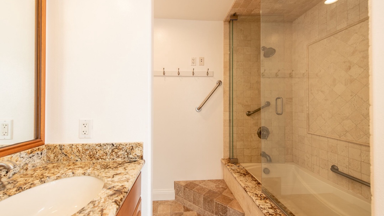 Photo of Bathroom in Huntington Beach