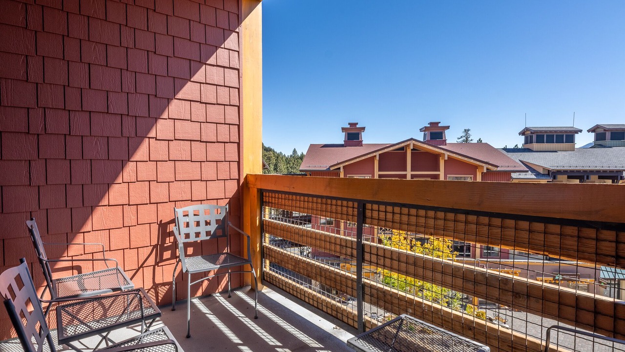 Photo of Patio Balcony in Mammoth Lakes
