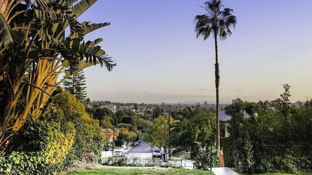 Photo of Others in Los Feliz