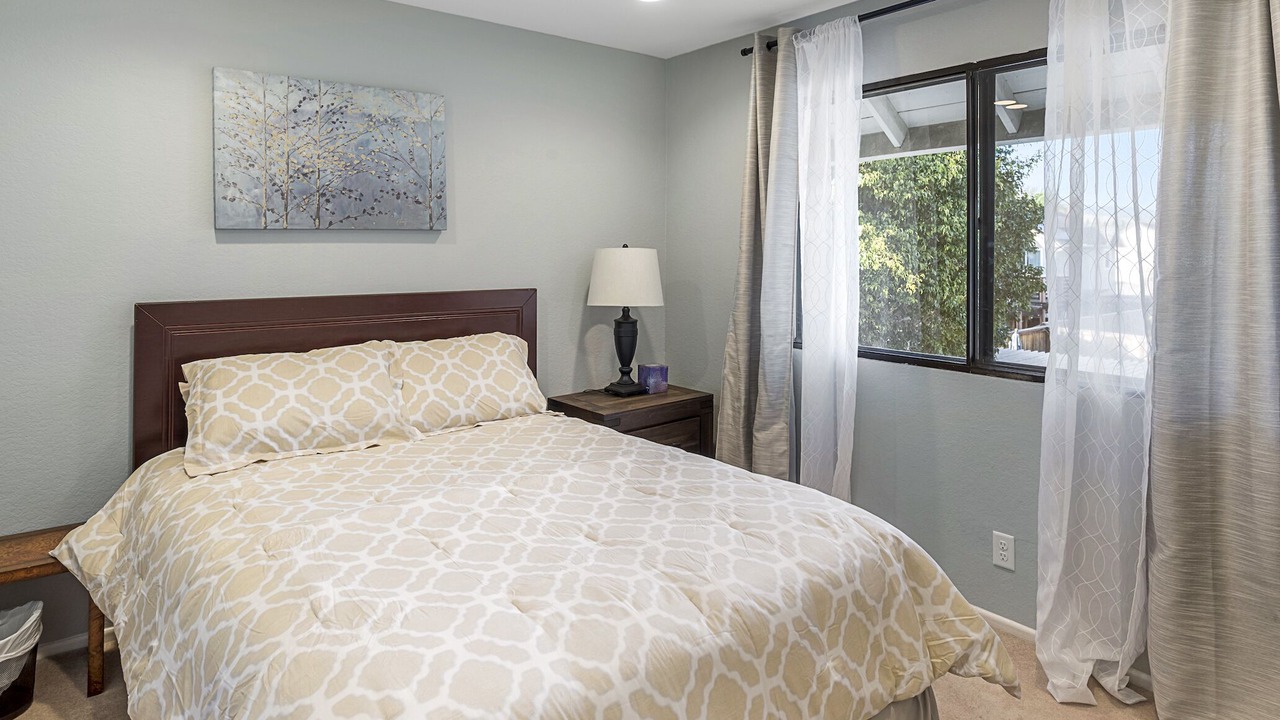 Photo of Bedroom in Northwood
