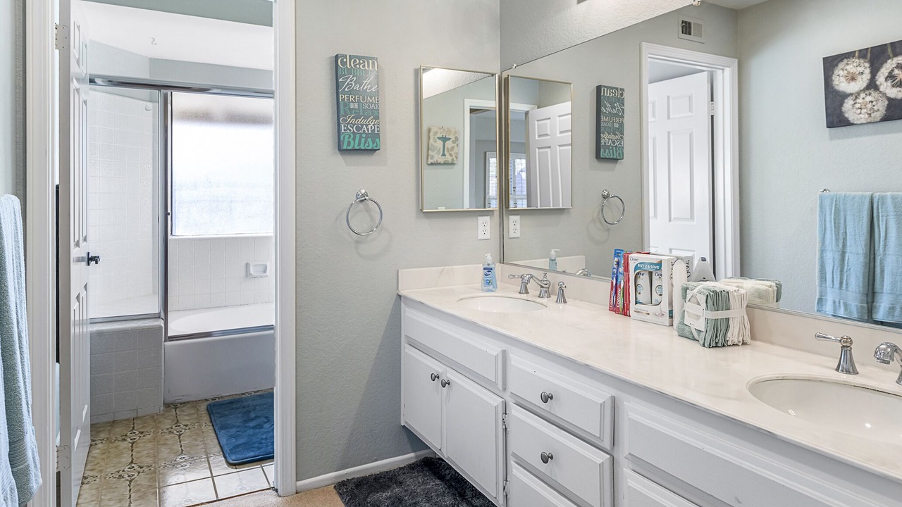 Photo of Bathroom in Northwood