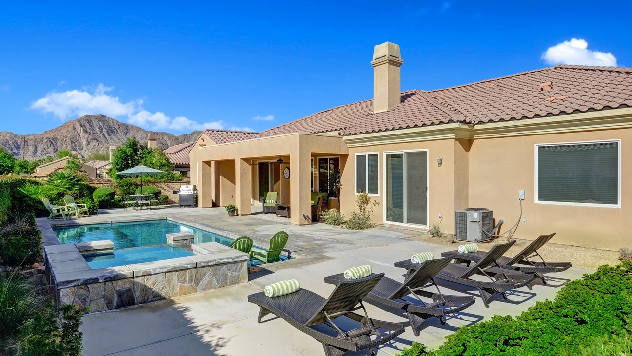 Photo of Bedroom in La Quinta