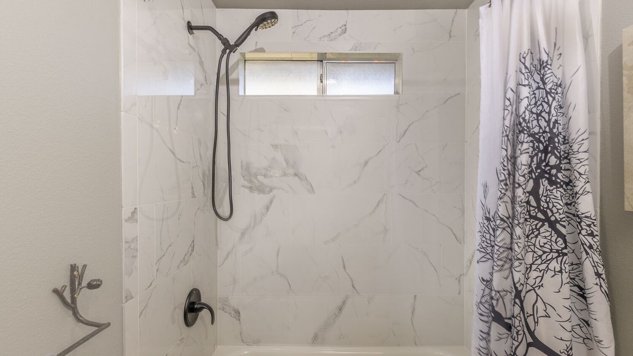 Photo of Bathroom in Mariposa