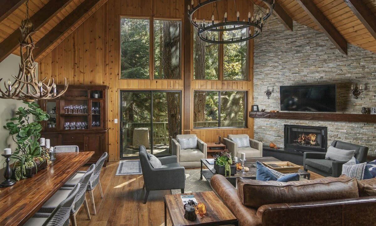 Photo of Others in Lake Arrowhead