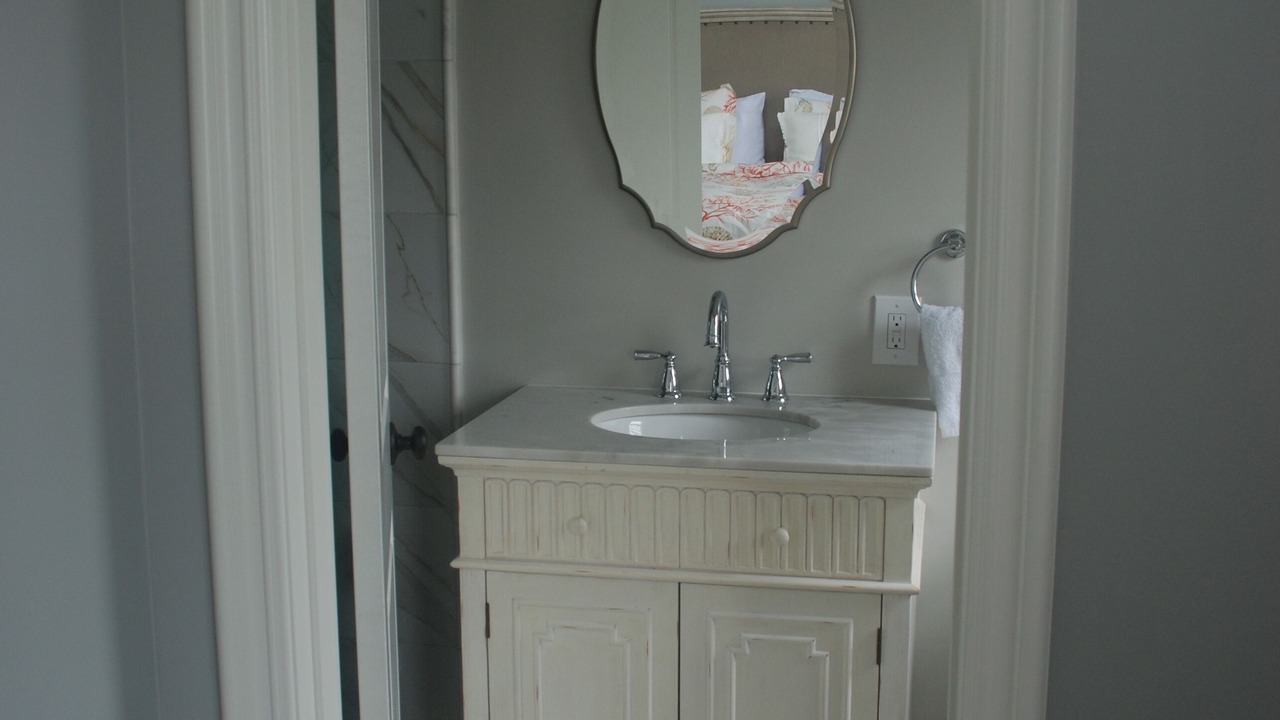 Photo of Bathroom in Oxnard Shores