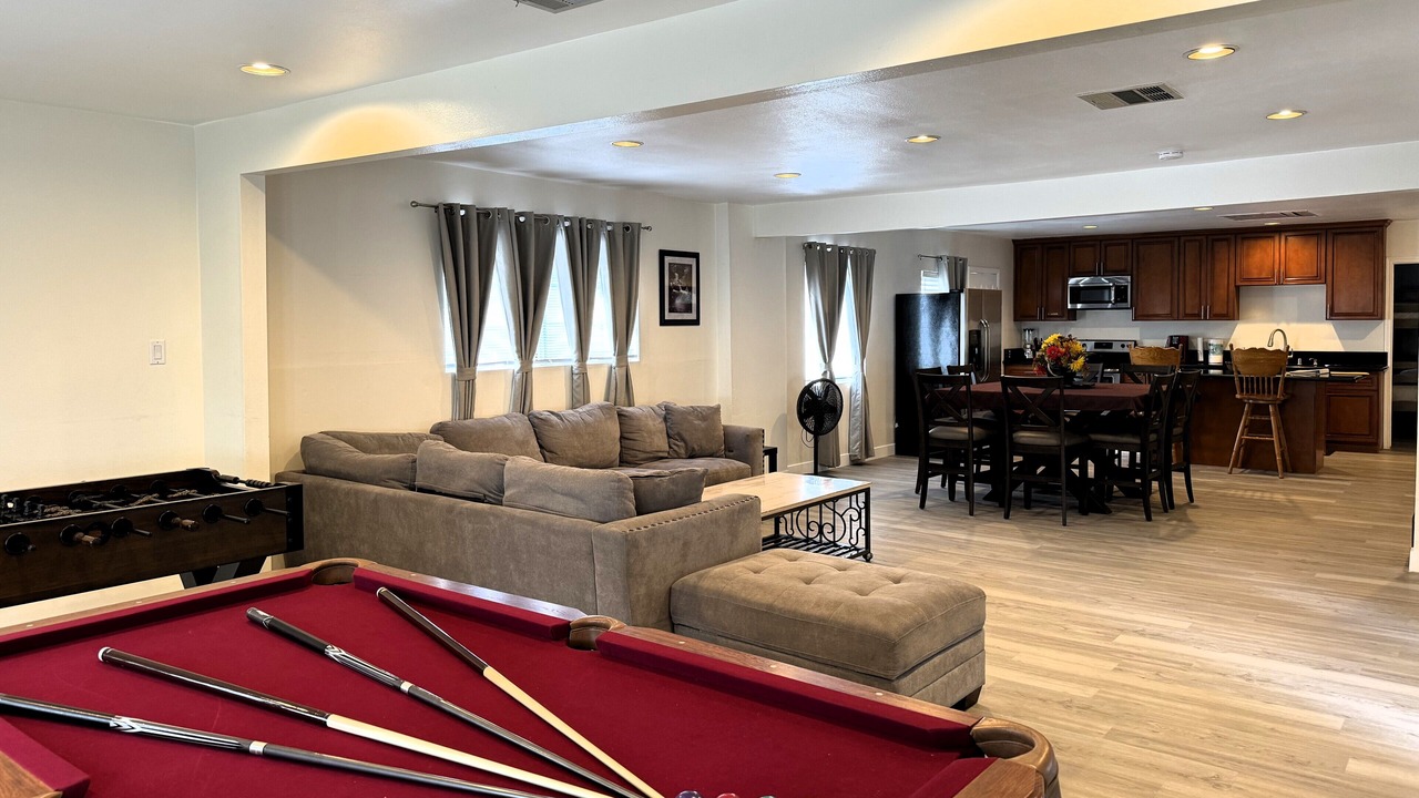 Photo of Bedroom in Anaheim Resort