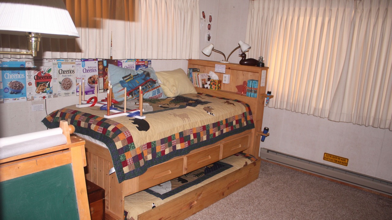 Photo of Bedroom in North Wawona
