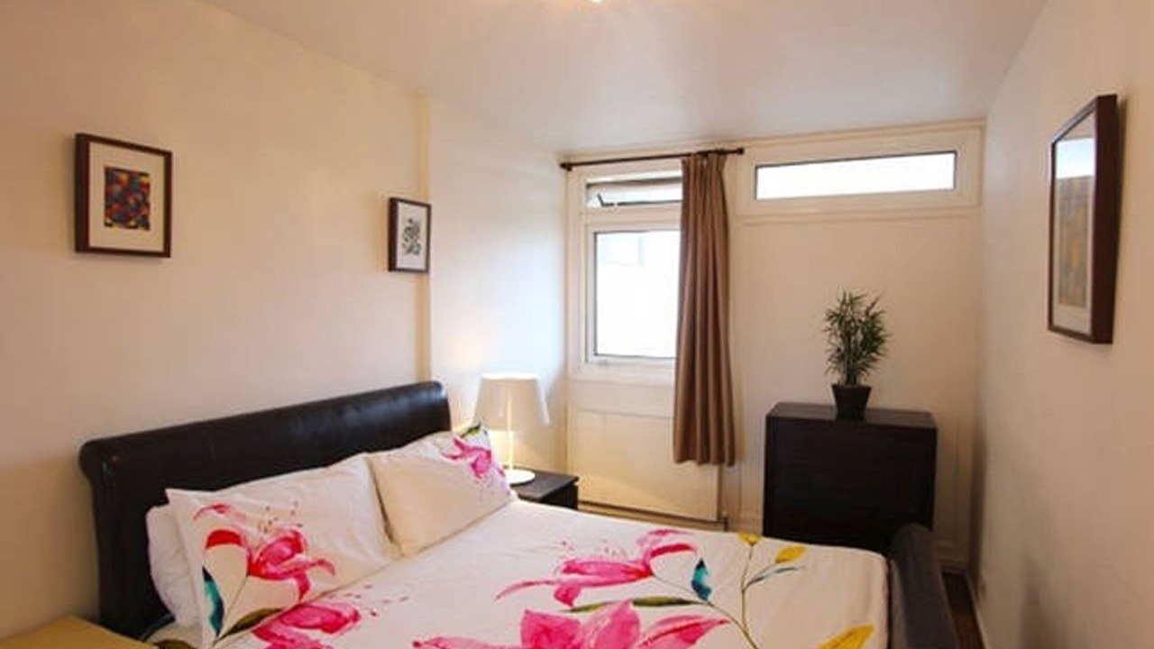 Photo of Bedroom in Maida Vale
