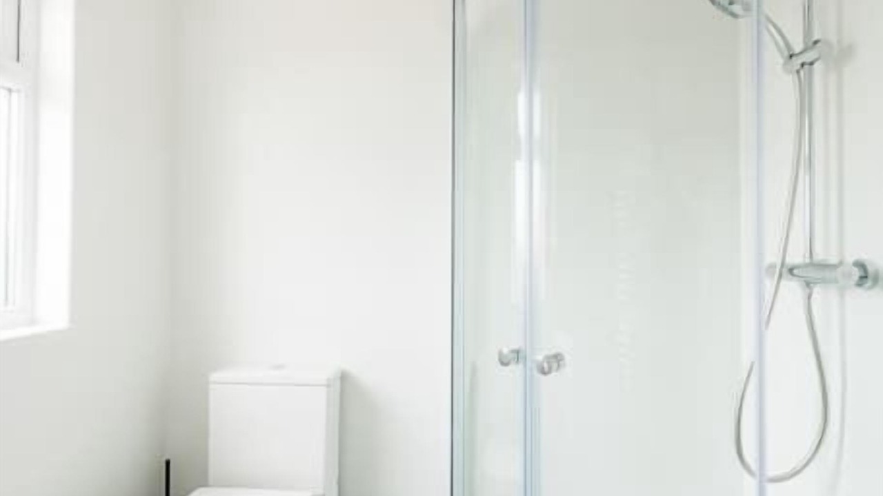 Photo of Bathroom in Colindale
