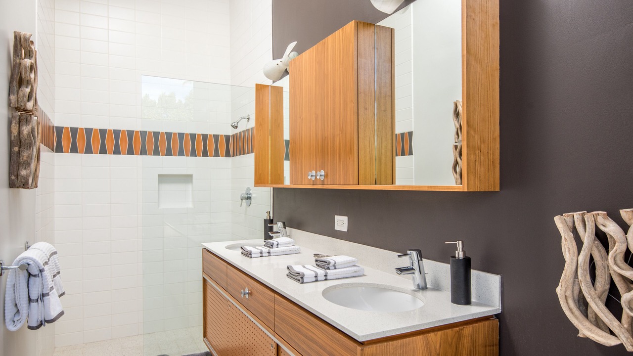 Photo of Bathroom in Twin Palms
