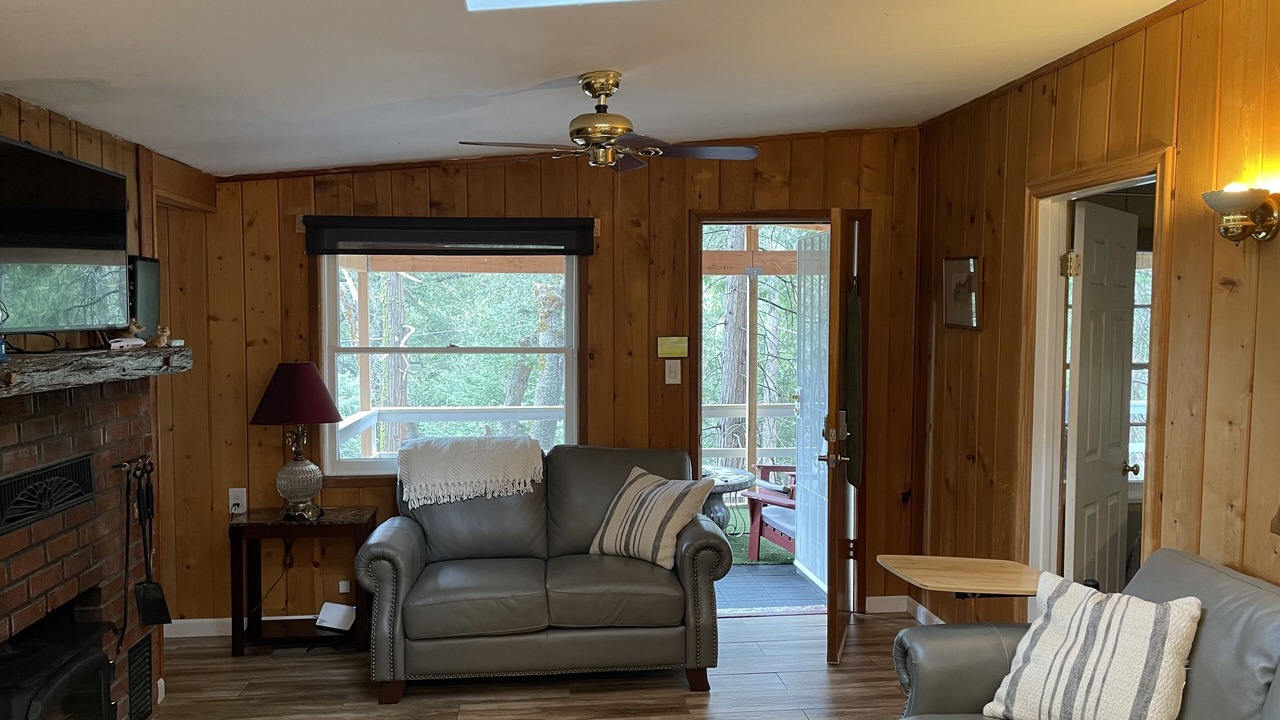 Photo of Livingroom in Pauma Valley