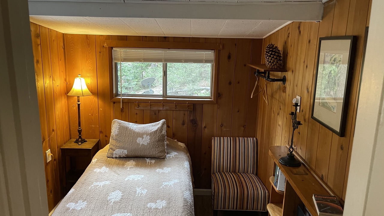 Photo of Bedroom in Pauma Valley