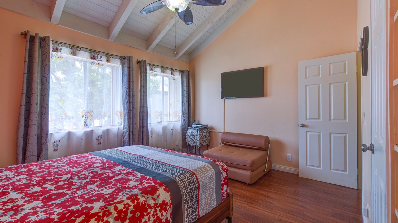 Photo of Bedroom in Hermosa Village