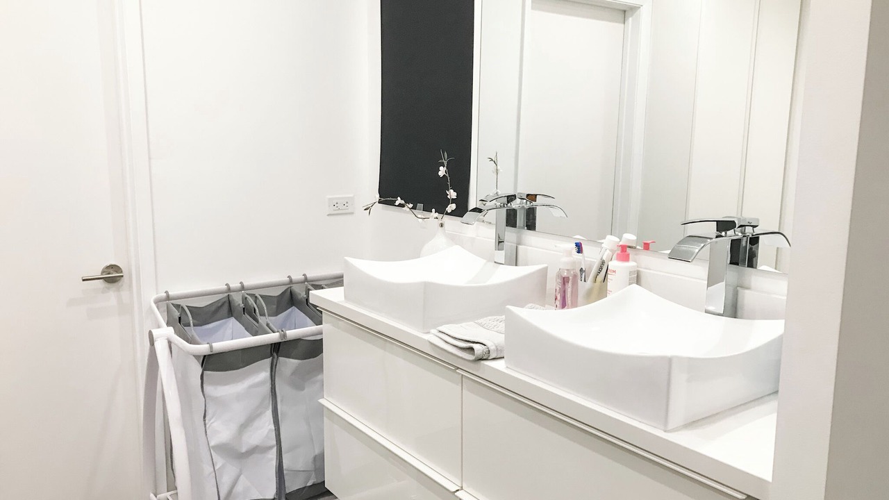 Photo of Bathroom in Valley Glen