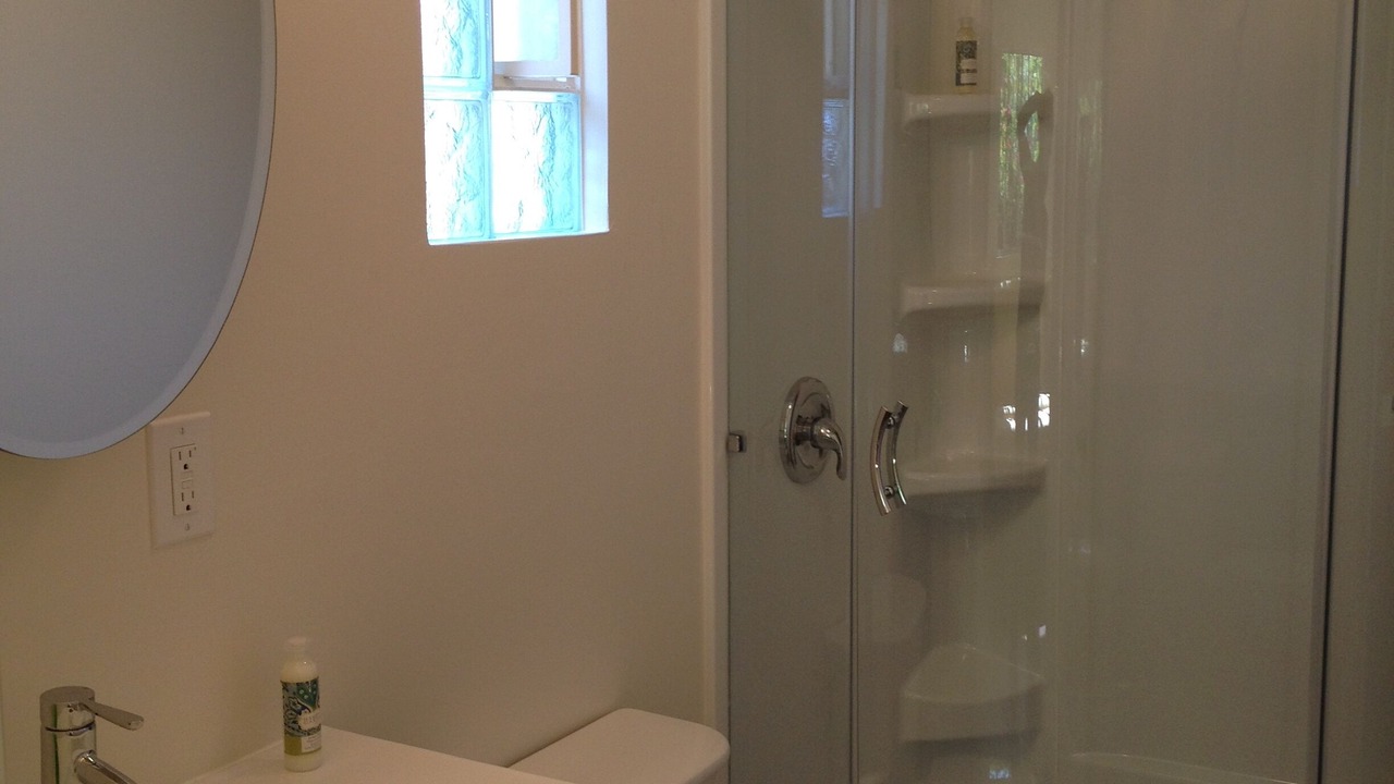 Photo of Bathroom in Loma Alta