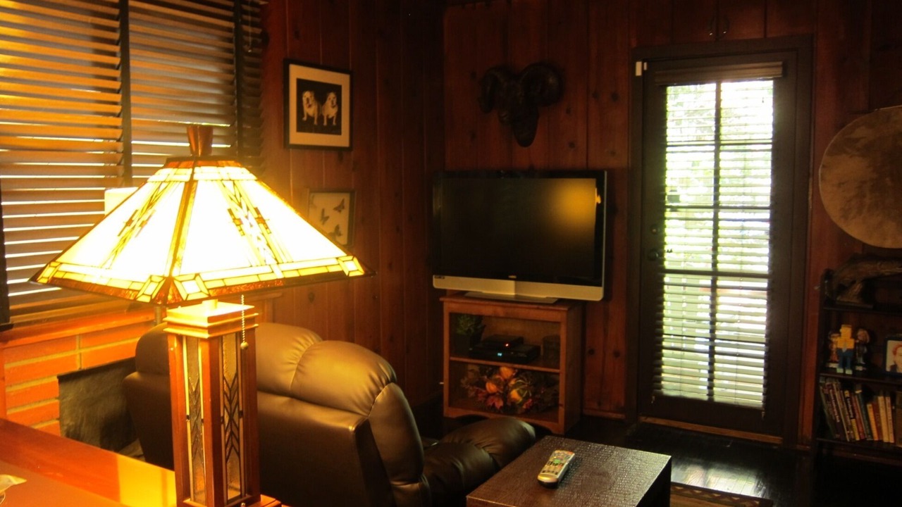 Photo of Livingroom in Cedar Glen