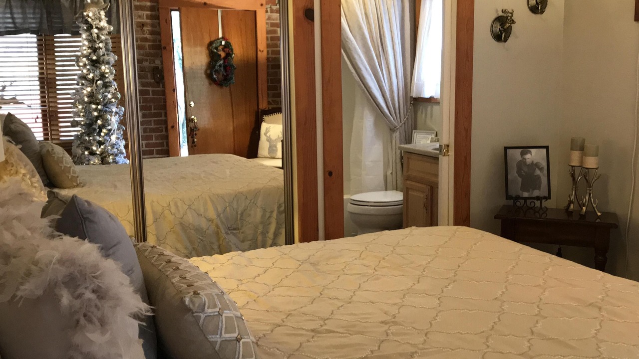 Photo of Bedroom in Bass Lake