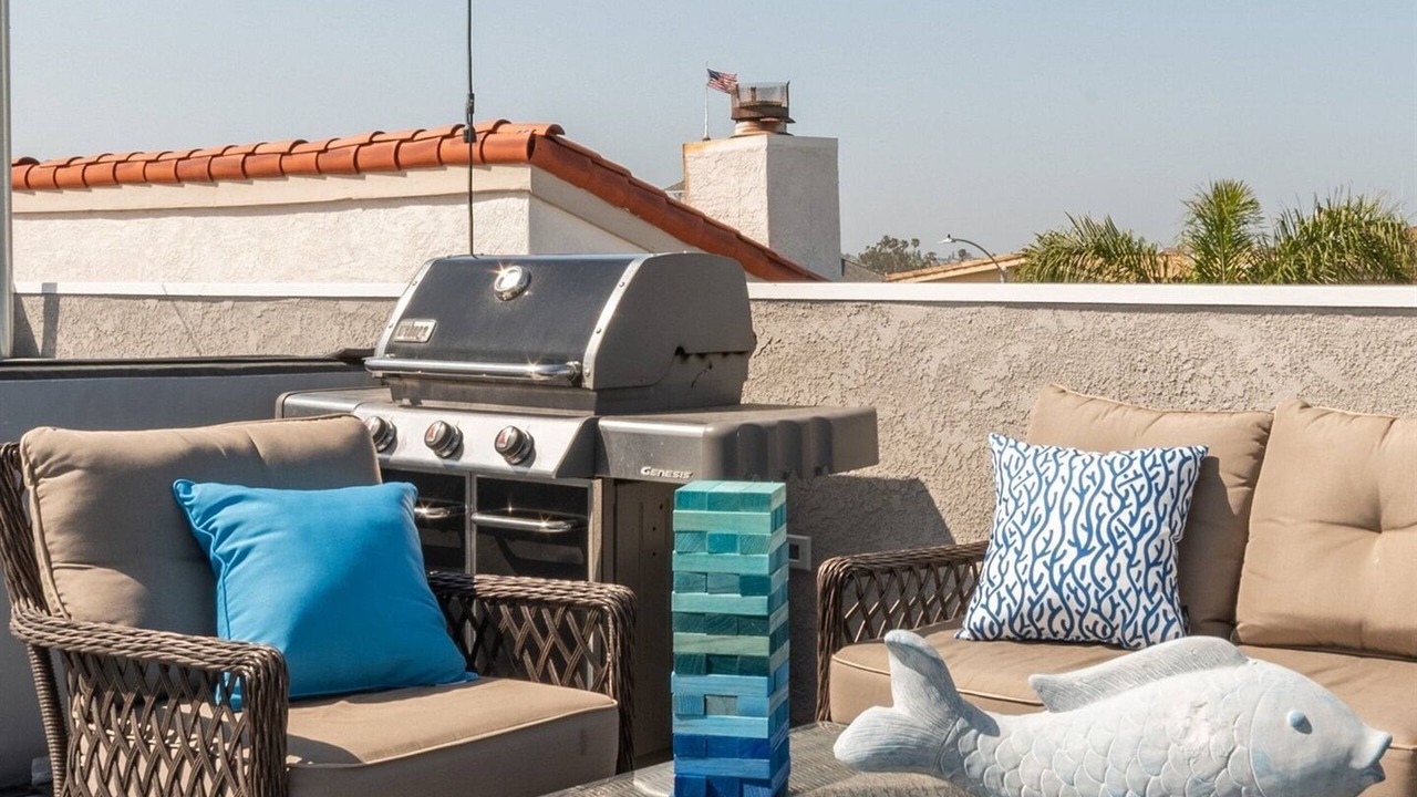 Photo of Patio Balcony in Balboa Peninsula