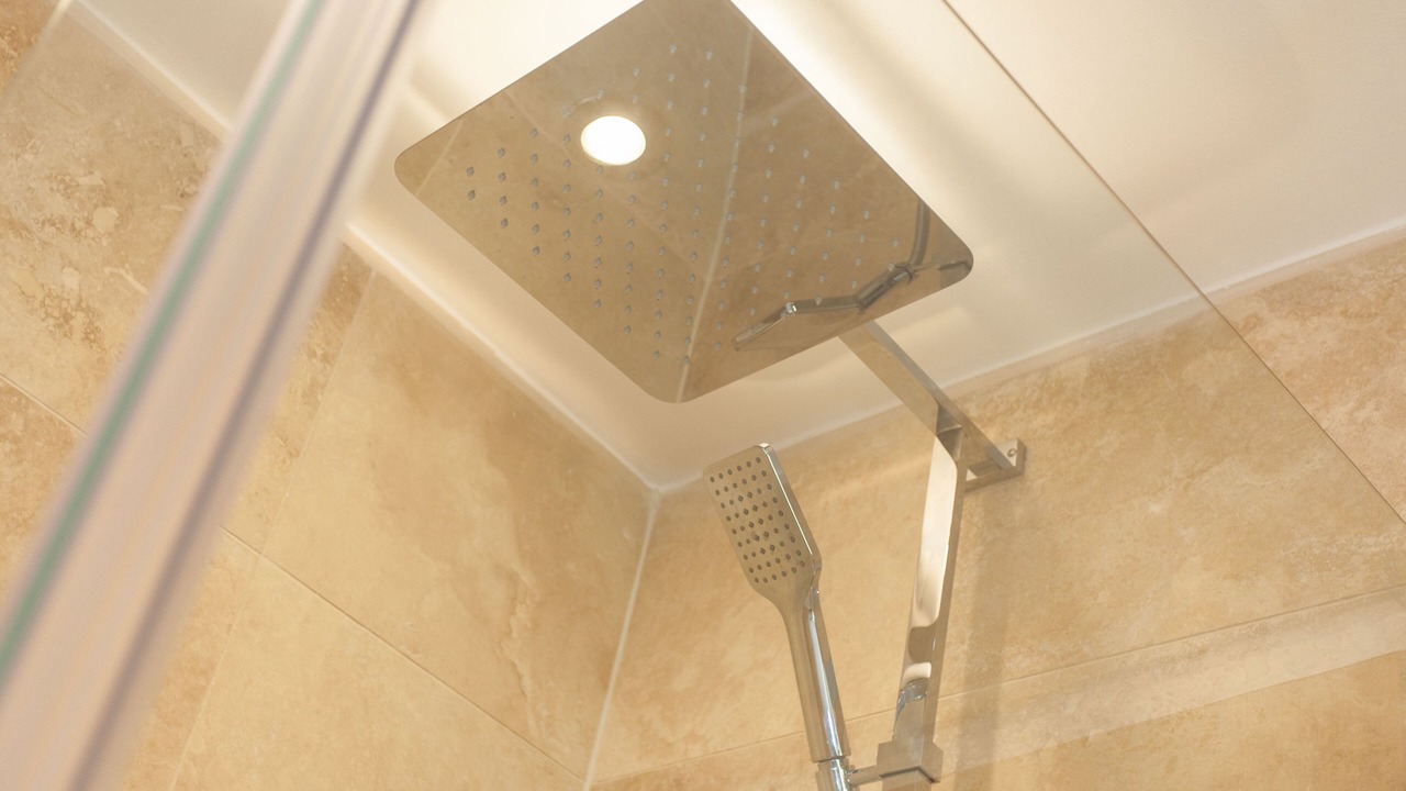 Photo of Bathroom in Queenhithe