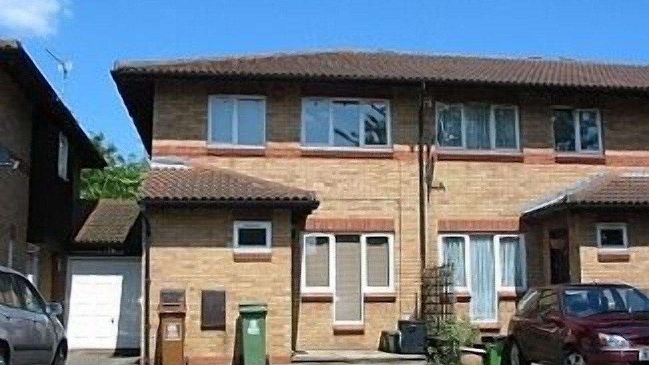 Photo of Others in Thamesmead East