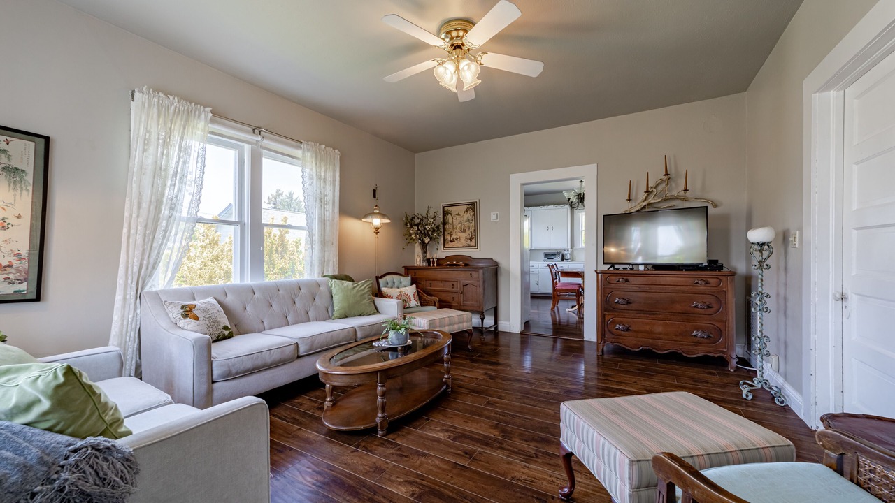 Photo of Livingroom in Arcata
