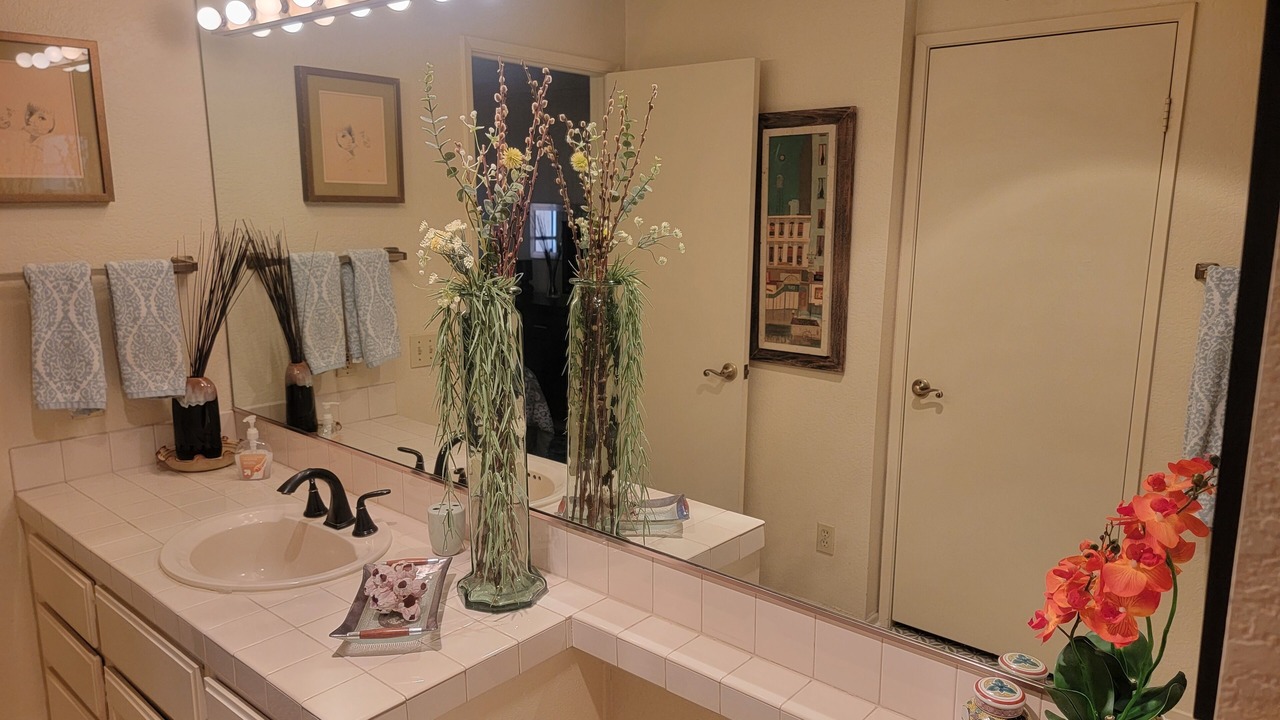 Photo of Bathroom in Downtown Palm Springs
