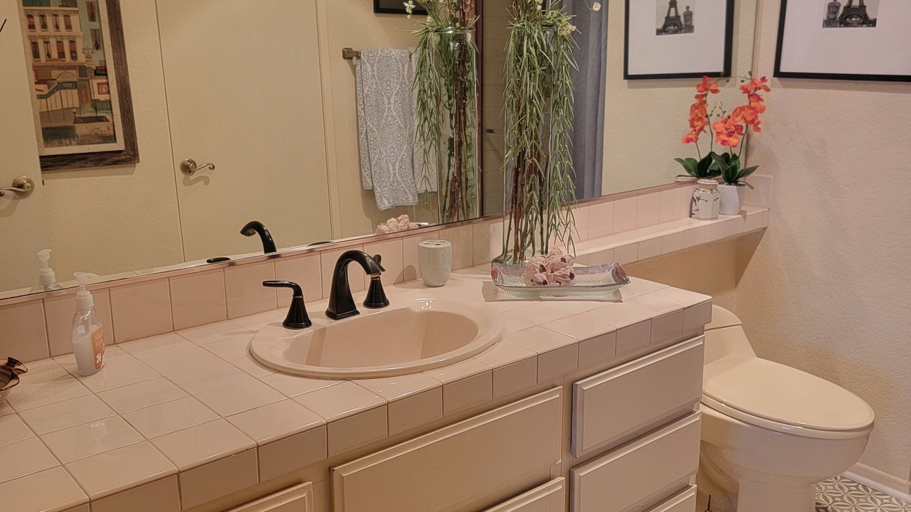 Photo of Bathroom in Downtown Palm Springs
