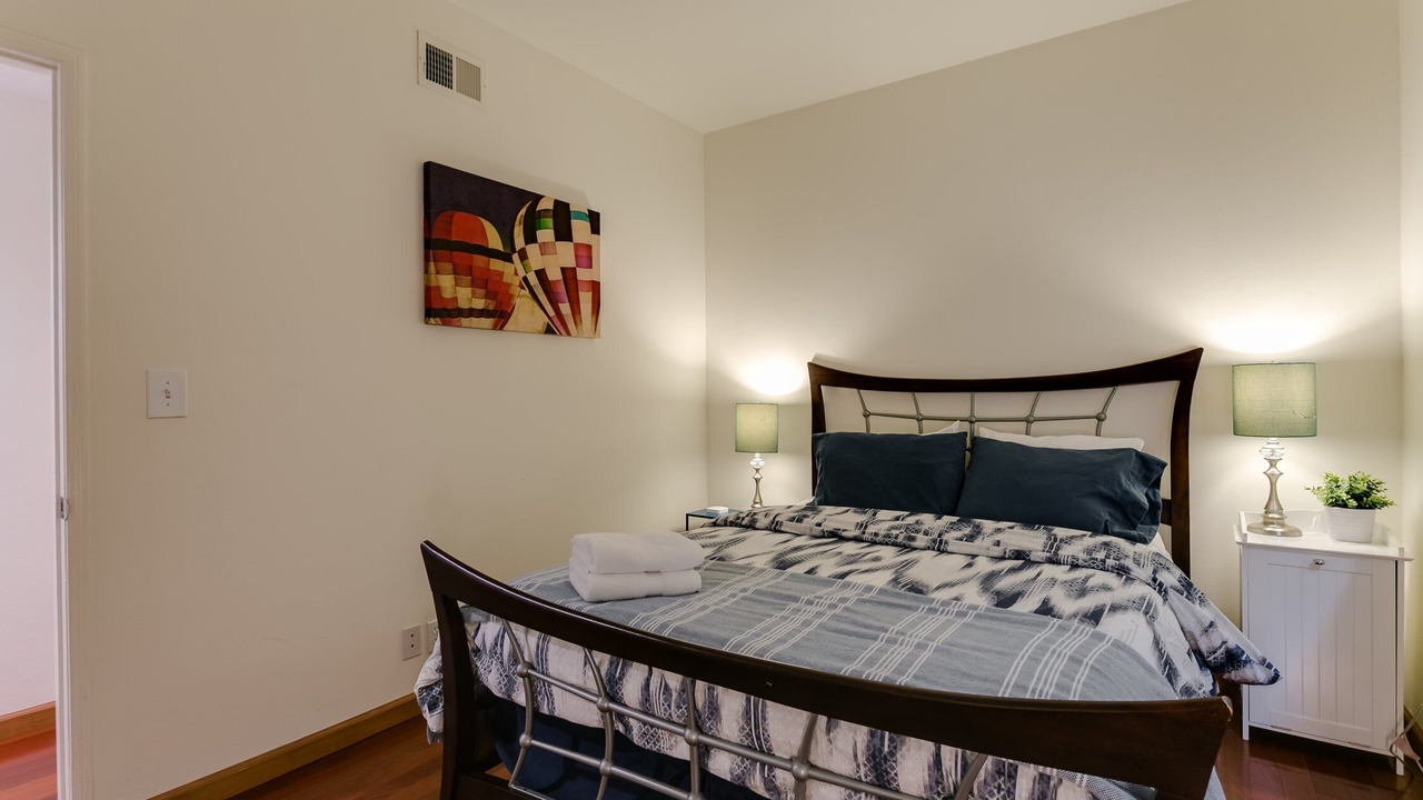 Photo of Bedroom in Marina Peninsula