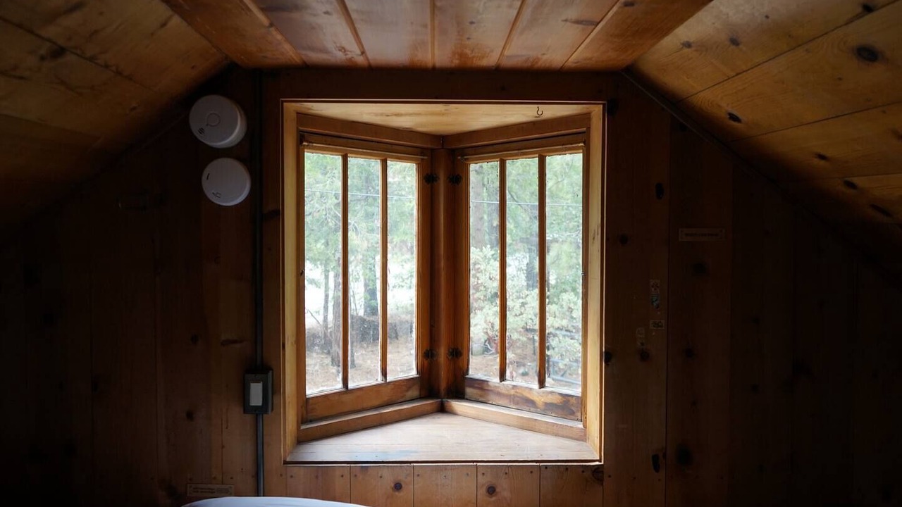 Photo of Bedroom in Idyllwild