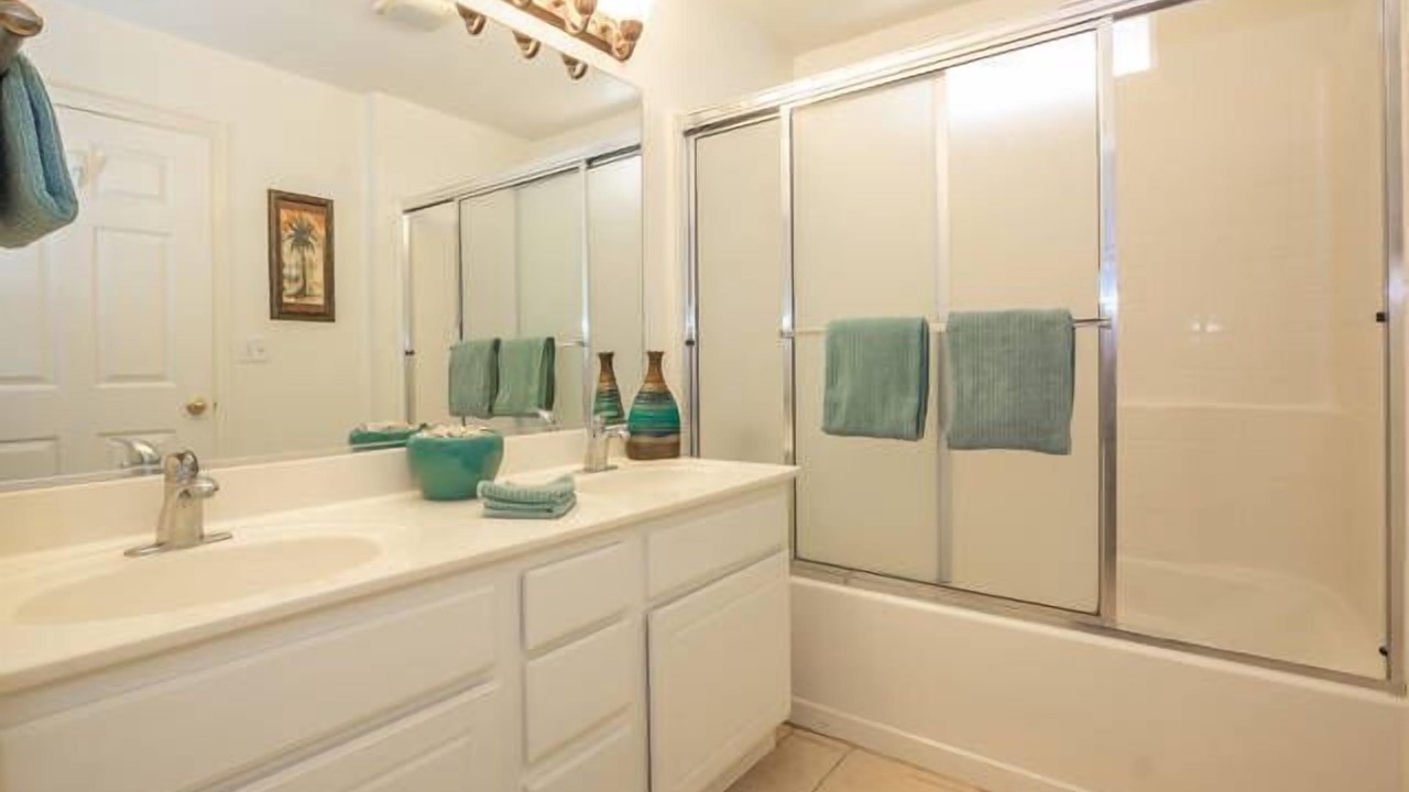 Photo of Bathroom in Whittier