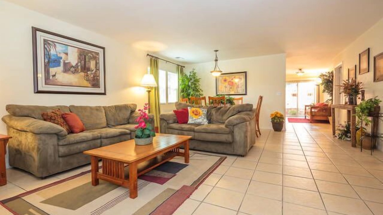 Photo of Livingroom in Whittier
