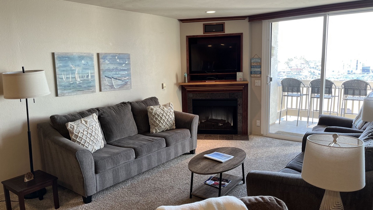 Photo of Livingroom in Townsite