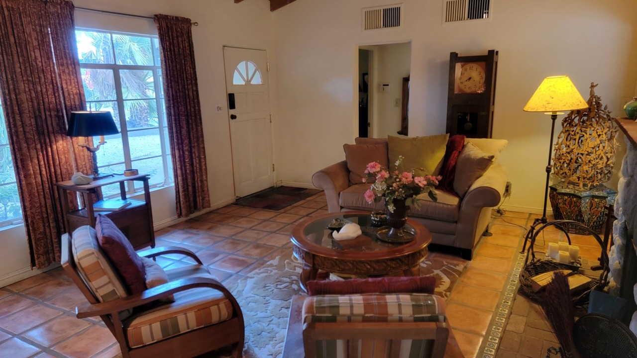 Photo of Livingroom in Tahquitz River Estates