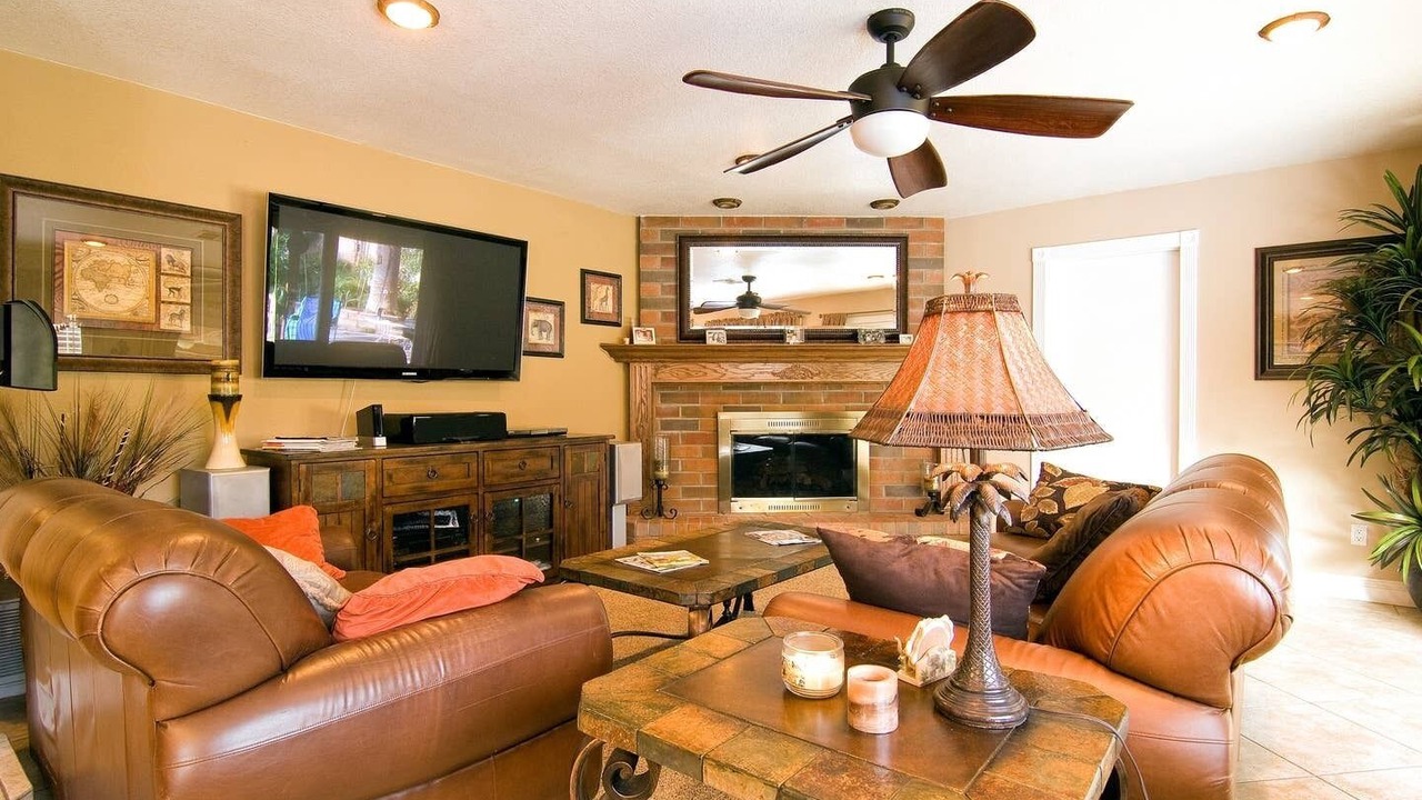 Photo of Bedroom in La Sierra Hills