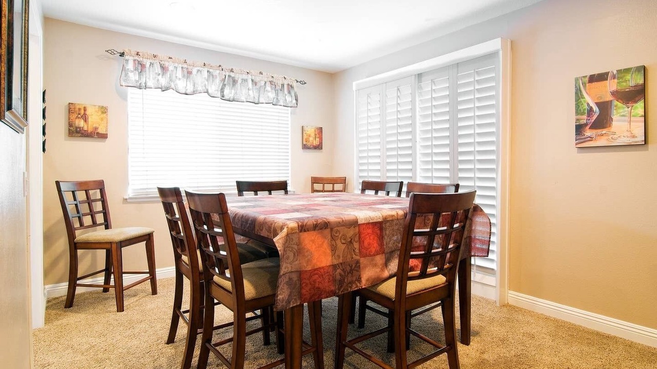 Photo of Bedroom in La Sierra Hills