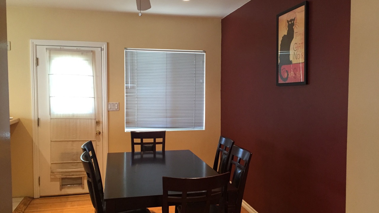 Photo of Livingroom in Sawtelle