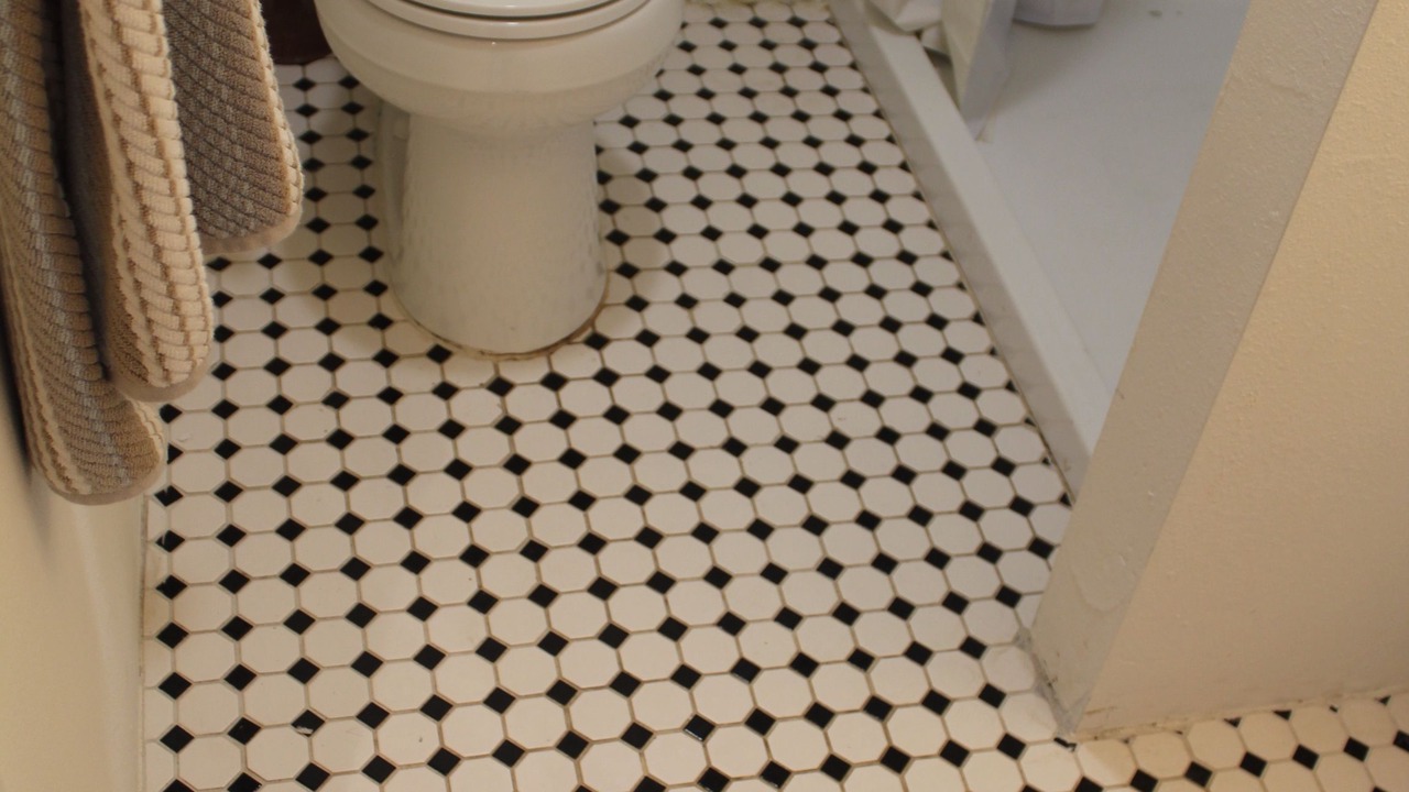 Photo of Bathroom in Sawtelle