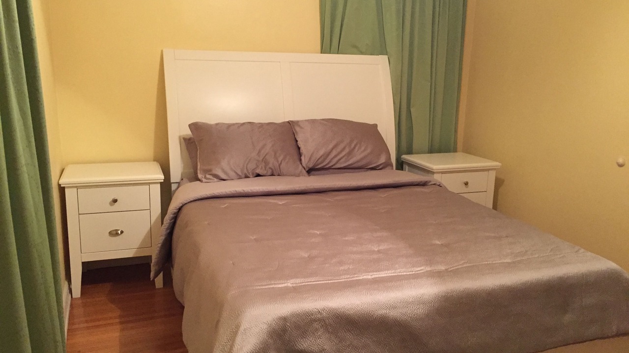 Photo of Bedroom in Sawtelle