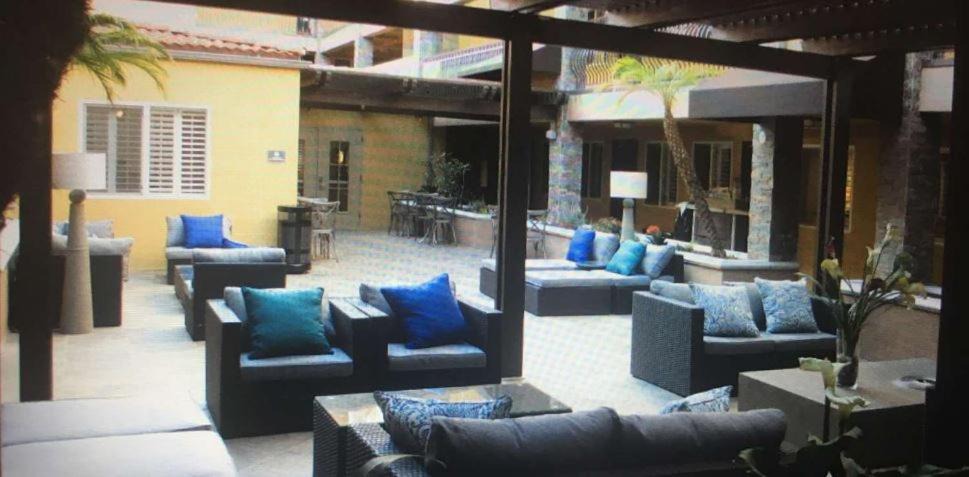 Photo of Patio Balcony in Tree Section