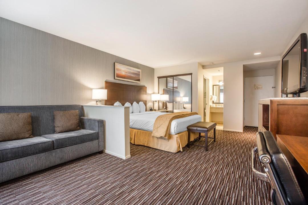Photo of Bedroom in Hermosa Beach