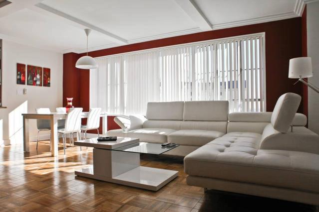 Photo of Livingroom in La Brea