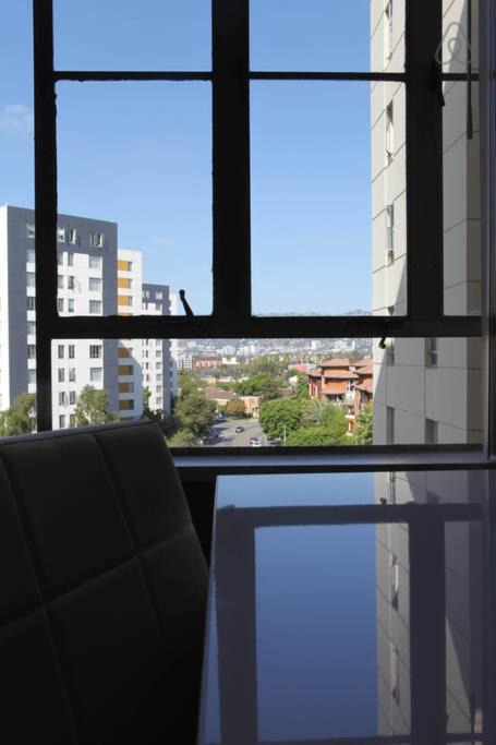 Photo of Patio Balcony in La Brea