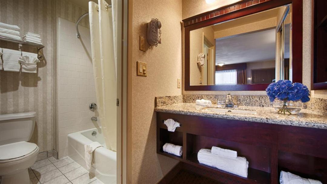 Photo of Bathroom in East Pasadena